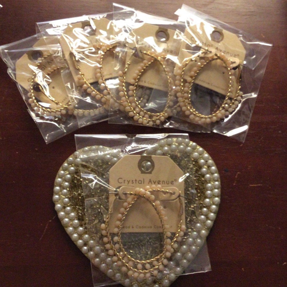 Gold and Cream Beaded Earrings pack of 5